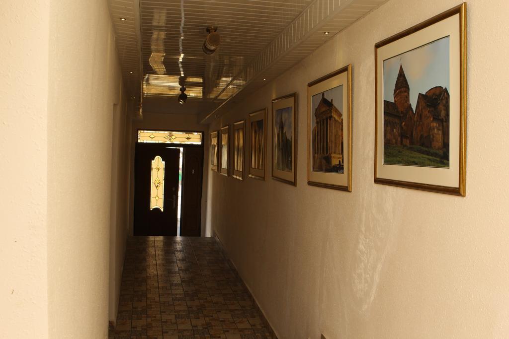 Inter Boutique Hotel Erevan Exterior foto