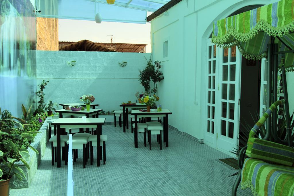 Inter Boutique Hotel Erevan Exterior foto